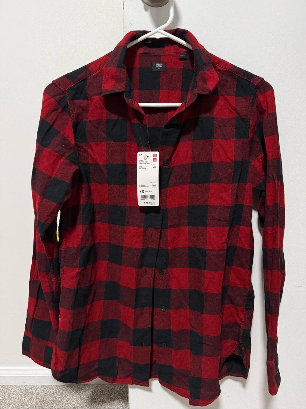 NWT Uniqlo Red & Black Buffalo Check Button-Down Shirt - women